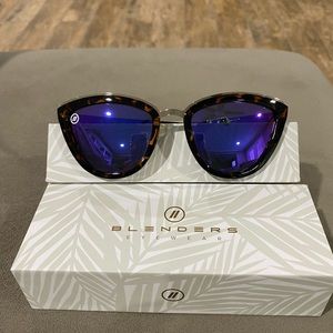 Blenders Foxy Jody Sunnies